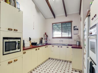 2 Port St, Wilsonton Heights, QLD, 4350