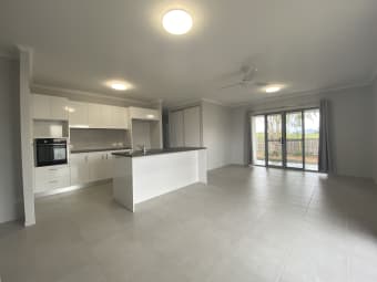 Tumbare Street, Atherton, QLD, 4883