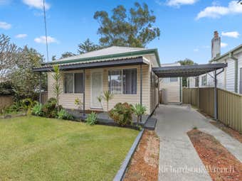 19 Banksia St, Ettalong Beach, NSW, 2257