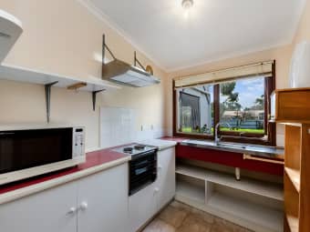 42 Cameron Street, Heywood, VIC, 3304