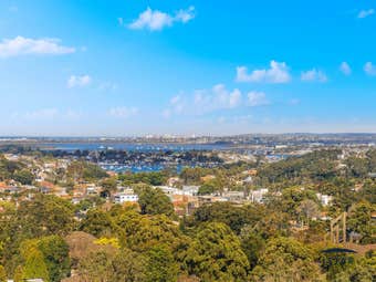 910/12 Jack Brabham Drive, Hurstville, NSW, 2220