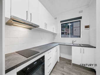 1/106 Stapleton Street, Pendle Hill, NSW, 2145