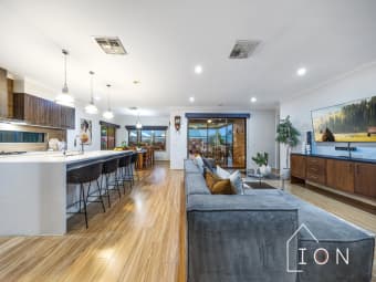 9 Ossa Crescent, Clyde, VIC, 3978