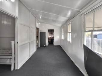 44 Milne Ln, West Mackay, QLD, 4740