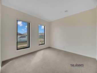 17 Zeal Road, Winter Valley, VIC, 3358