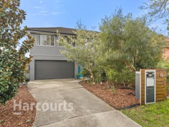 15 Hodkin Place, Ingleburn, NSW, 2565