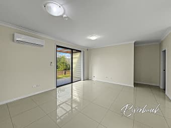 2/11 King Street, Guildford West, NSW, 2161
