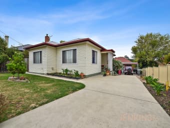 12 Riseley Street