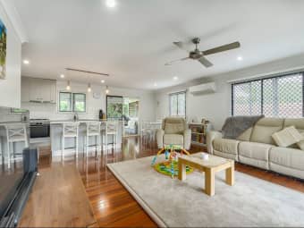 10 Dalkeith Street, Chermside West, QLD, 4032