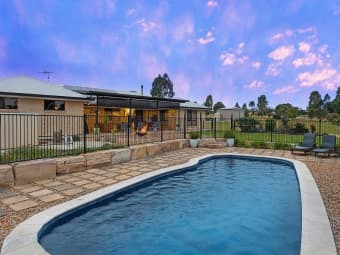 4 Moore Cl, Hatton Vale, QLD, 4341