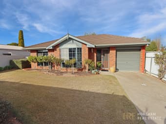 2/5 Penny Avenue, Horsham, VIC, 3400