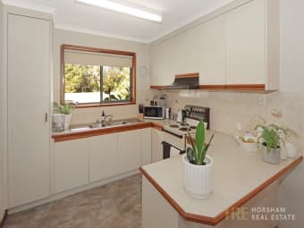 2/5 Penny Avenue, Horsham, VIC, 3400