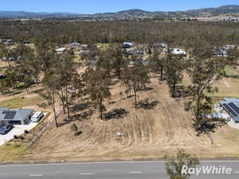 33 Poinciana Avenue, Rifle Range, QLD, 4311
