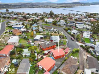 1/7 East Crescent, Midway Point, TAS, 7171