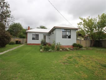 6 Jubilee Street, Tenterfield, NSW, 2372
