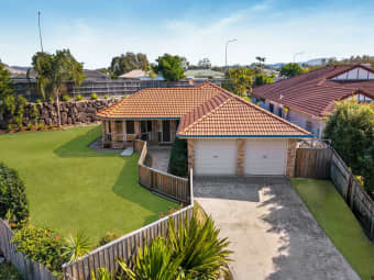 10 Coolgardie Court, Arana Hills, QLD, 4054