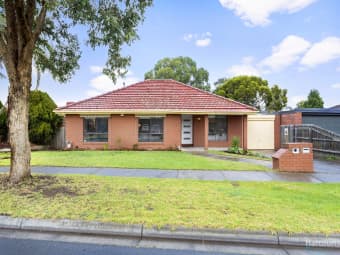9 Appletree Drive