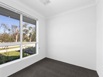 47 Lockhart Crescent, South Guildford, WA, 6055