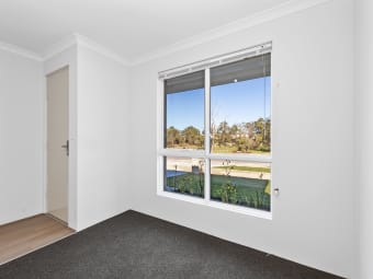 47 Lockhart Crescent, South Guildford, WA, 6055