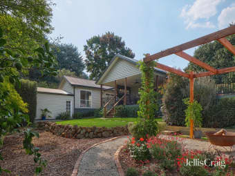 141 Monbulk-Seville Road, Silvan, VIC, 3795
