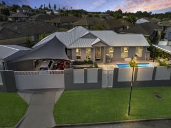 31 Banks Dr, Ormeau, QLD, 4208