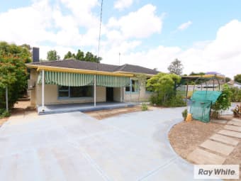 452 Railway Parade, Beckenham, WA, 6107
