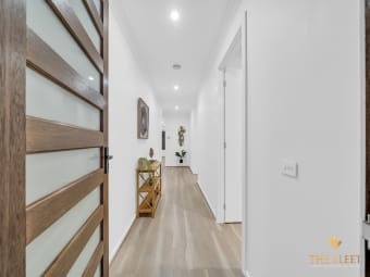 4 Camphor Grove, Rockbank, VIC, 3335