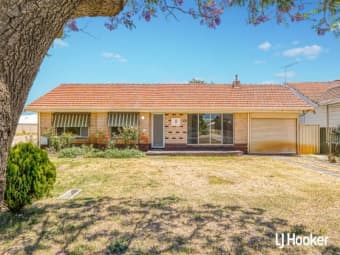 10 Wellington Street, Queens Park, WA, 6107