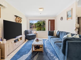 40 Day Street, Wyoming, NSW, 2250