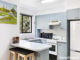 2/14 Hindmarsh Avenue, North Wollongong, NSW, 2500