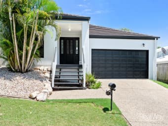 16 Creekside Dr, Springfield Lakes, QLD, 4300