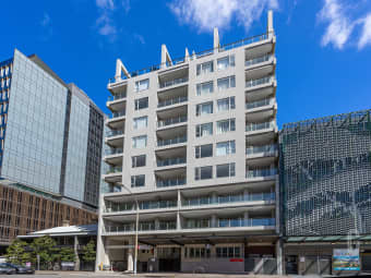 73/741 Hunter Street