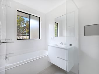 3 Emerald Court, Colo Vale, NSW, 2575