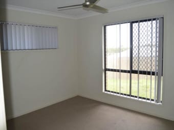 3 Dampier Ct, Glen Eden, QLD, 4680