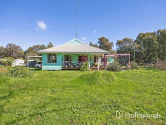 13 Darwin St, Cookernup, WA, 6220