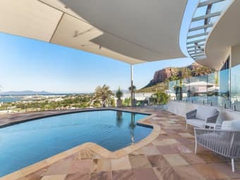 1 Cottesmore Crescent, Castle Hill, QLD, 4810
