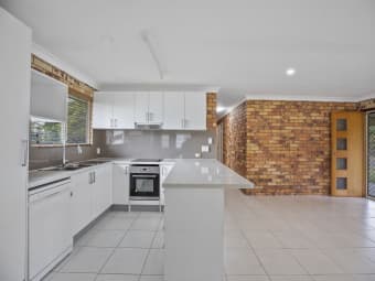 1 Ford Ct, Seaforth, QLD, 4741