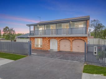 27 Woodland Road, St Helens Park, NSW, 2560