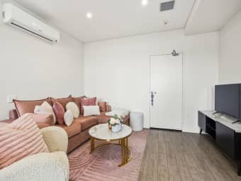 204/118 Gladstone Avenue, Coniston, NSW, 2500
