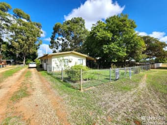 25 Monash Court, Clermont, QLD, 4721