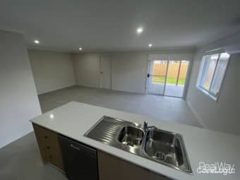 10 Jezebel Street, Rosewood, QLD, 4340