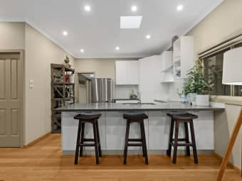 319 Wilderness Road, Lovedale, NSW, 2325