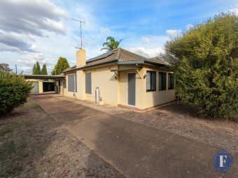 11 Fitzroy Avenue, Cowra, NSW, 2794