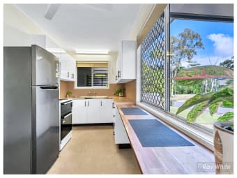 10 Hopkins Street, Park Avenue, QLD, 4701