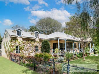 10 Kalgaritch Avenue, West Busselton, WA, 6280