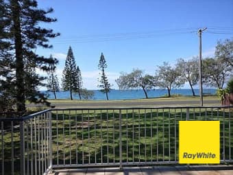 48 Esplanade, Elliott Heads, QLD, 4670