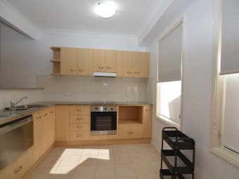 4/7 Broadview Avenue, Gosford, NSW, 2250