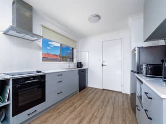 1/16 Naughten Ave, Armidale, NSW, 2350