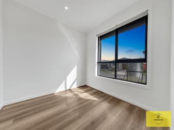 10 Rumex Street, Deanside, VIC, 3336