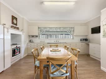 121 Avoca Cres, Maryborough, VIC, 3465